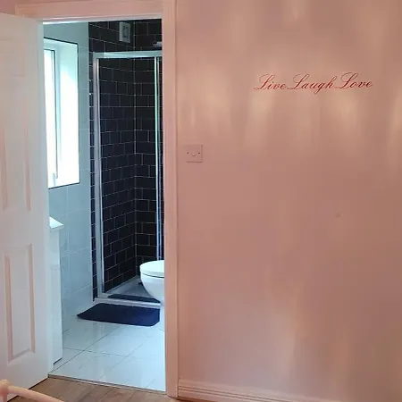 Ballure House 別荘